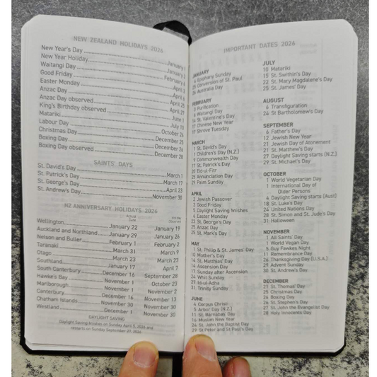 Collins Pocket Notebook Diary CW7 Week To View